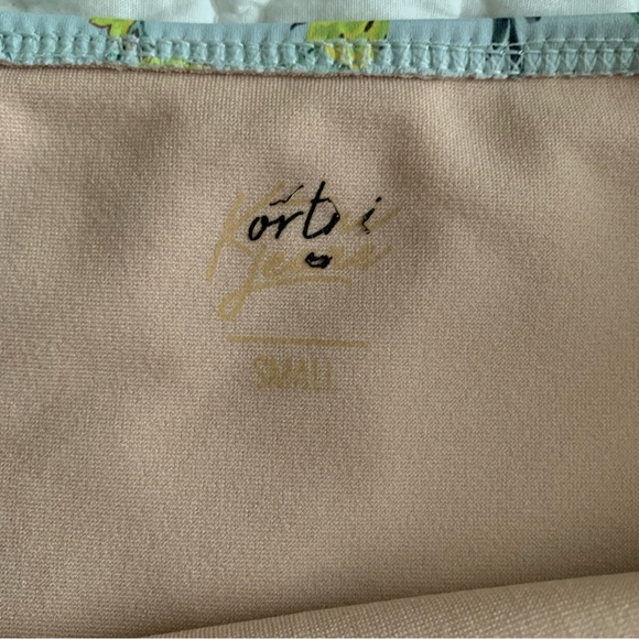 Kortni Jeane bathing suit size small two piece green floral peplum high waisted - Picture 3 of 5